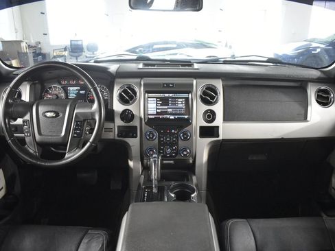 Used 2014 Ford F150 FX4 w/ Equipment Group 402A Luxury AWD/4WD image 10