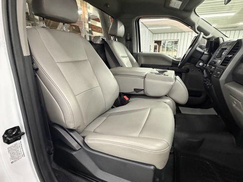 Used 2021 Ford F550 4x4 Regular Cab Super Duty image 33