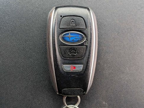 Used 2016 Subaru Legacy 2.5i Limited AWD/4WD image 30