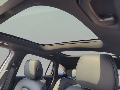 Certified 2026 Mercedes-Benz GLA 250 image 32