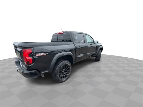 Used 2024 Chevrolet Colorado Trail Boss w/ Advanced Trailering Package image 8