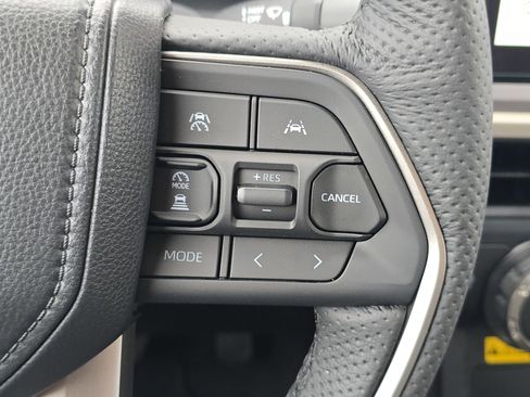 New 2026 Toyota Tacoma TRD Off-Road AWD/4WD image 17