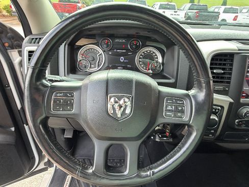 Used 2019 RAM 1500 Big Horn w/ Rambox Value Package AWD/4WD image 26