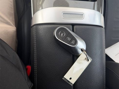 Used 2024 Mercedes-Benz C 300 4MATIC Sedan image 31