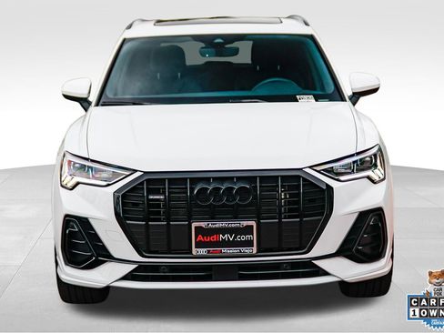 Used 2025 Audi Q3 2.0T Premium w/ Convenience Package image 2