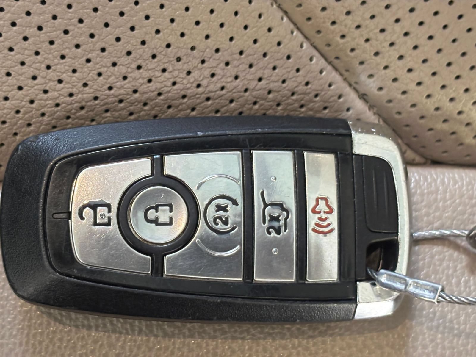 Used 2024 Ford Expedition Limited RWD image 27