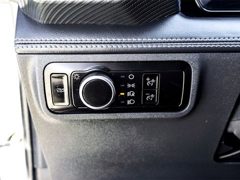 Used 2024 Ford Mustang Premium image 16