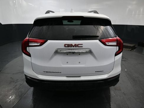 Used 2023 GMC Terrain SLE w/ Driver Convenience Package AWD/4WD image 8