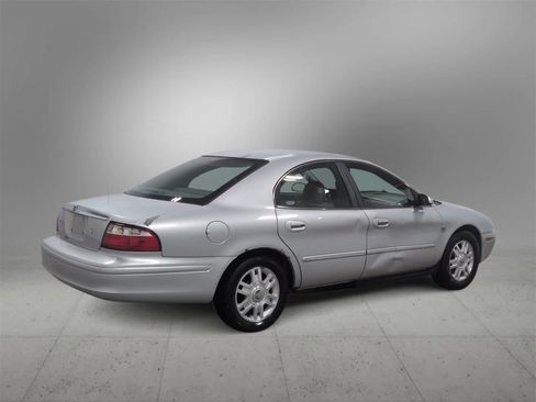 Used 2005 Mercury Sable LS image 8