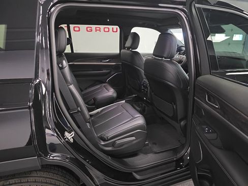 New 2026 Jeep Grand Cherokee L Limited AWD/4WD image 24