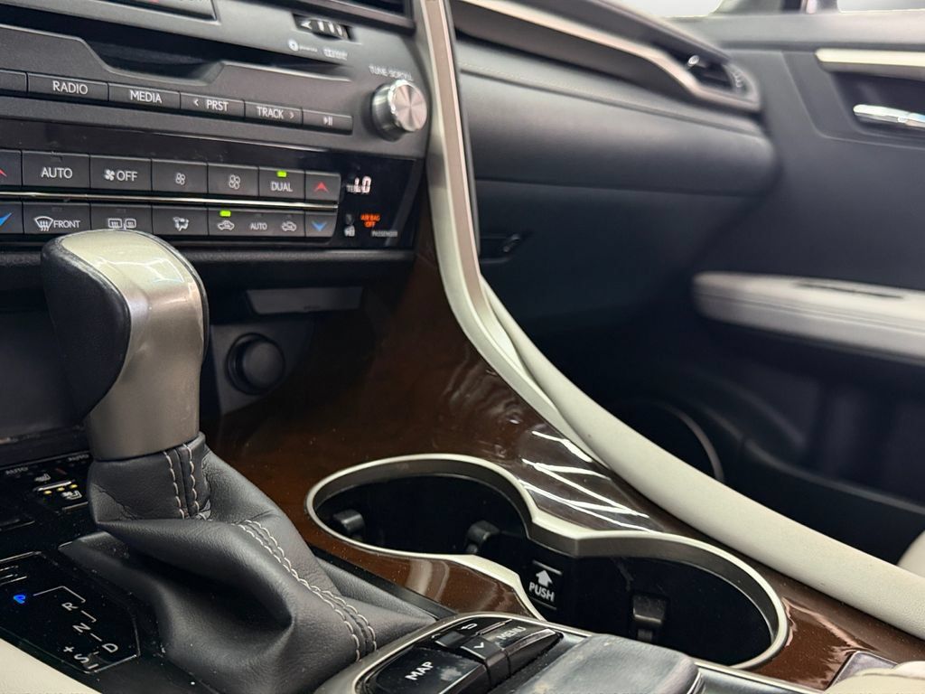 Used 2019 Lexus RX 350 FWD w/ Navigation Package image 20