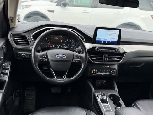 Used 2020 Ford Escape SEL image 16