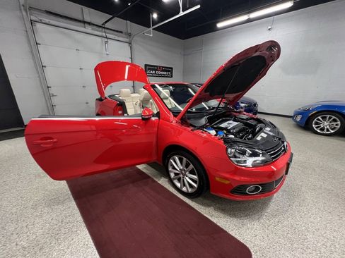 Used 2015 Volkswagen Eos Komfort image 46