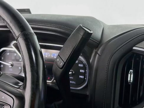 Used 2021 GMC Sierra 2500 Denali w/ Denali Ultimate Package AWD/4WD image 17