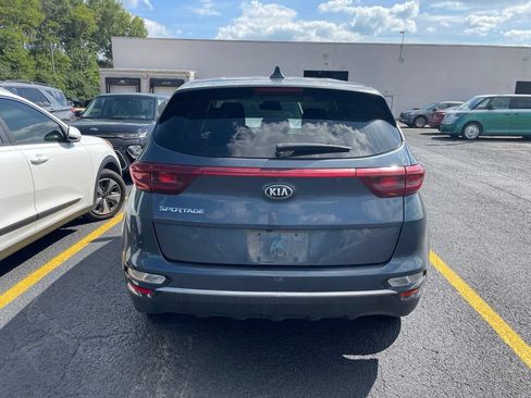 Used 2020 Kia Sportage LX FWD image 3