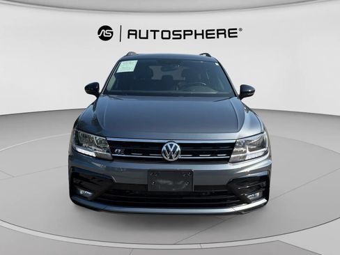 Used 2021 Volkswagen Tiguan SE R-Line AWD/4WD image 2