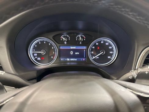 Used 2024 Buick Enclave Essence w/ Experience Buick Package AWD/4WD image 25