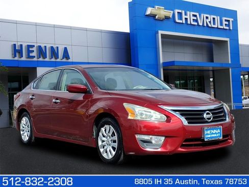 Used 2013 Nissan Altima 2.5 S image 1