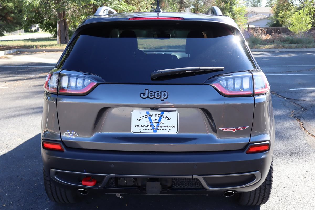 Used 2020 Jeep Cherokee Trailhawk w/ Technology Group AWD/4WD image 6