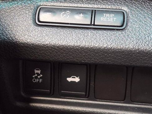 Used 2015 Nissan Altima 2.5 S w/ Power Driver Seat Package FWD image 11
