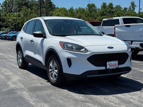 Used 2022 Ford Escape S AWD/4WD image 2