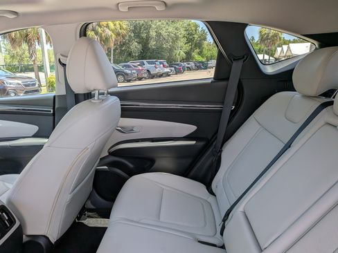Used 2024 Hyundai Tucson SEL w/ Convenience Package FWD image 15