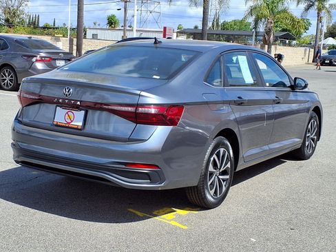 Used 2025 Volkswagen Jetta S FWD image 6