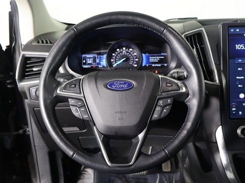 Used 2022 Ford Edge Titanium AWD/4WD image 37