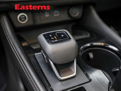 Used 2022 Nissan Rogue SL image 13