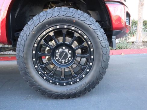 Used 2018 Ford F150 XLT w/ Equipment Group 302A Luxury image 19