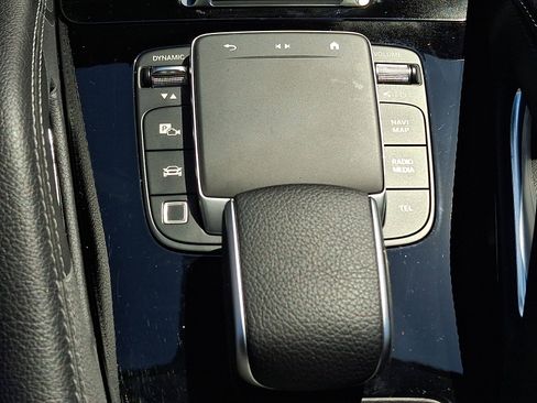 Certified 2025 Mercedes-Benz GLE 450 4MATIC image 27