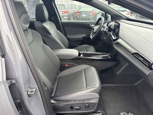 Used 2023 Volkswagen ID.4 Pro S image 11