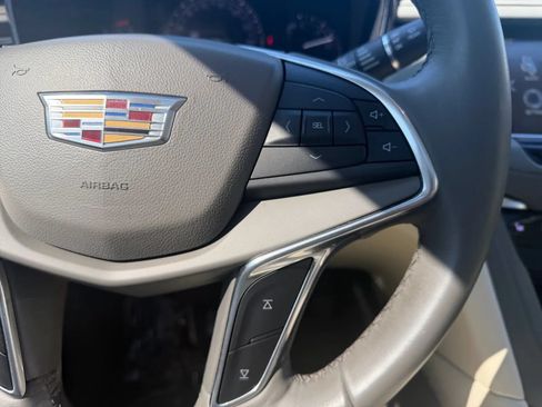 Used 2018 Cadillac XT5 Luxury AWD/4WD image 21