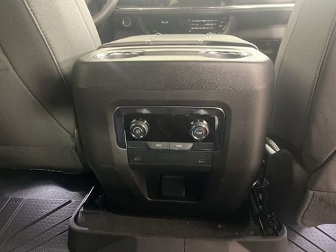 New 2026 Chevrolet Tahoe LS image 16