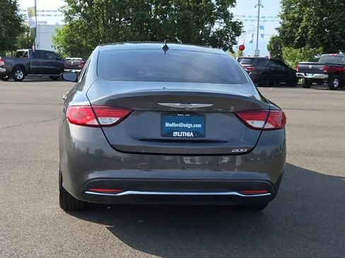 Used 2015 Chrysler 200 Limited w/ Spring Special Group FWD image 7
