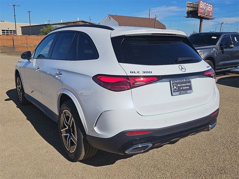 Certified 2026 Mercedes-Benz GLC 300 4MATIC image 5