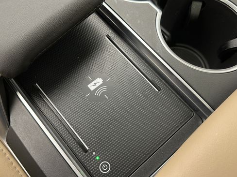 Used 2024 Acura MDX SH-AWD w/ Technology Package image 25