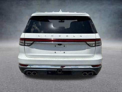 Used 2021 Lincoln Aviator Reserve w/ Equipment Group 202A AWD/4WD image 4