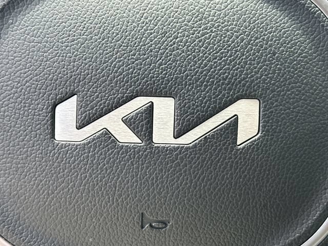 Used 2023 Kia Sorento EX w/ Panoramic Sunroof Package FWD image 21