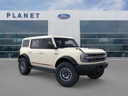 New 2026 Ford Bronco Outer Banks AWD/4WD image 9