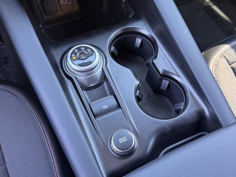 Used 2025 Ford Explorer ST-Line w/ Premium Package image 25