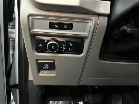 Used 2023 Ford F150 XLT w/ Trailer Tow Package AWD/4WD image 34