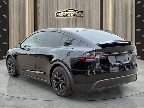 Used 2022 Tesla Model X Plaid AWD/4WD image 9