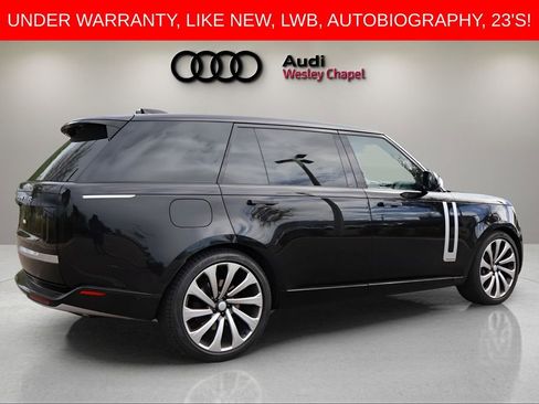 Used 2024 Land Rover Range Rover Long Wheelbase Autobiography image 5