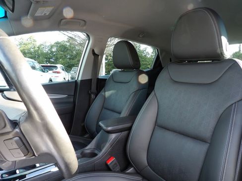 Used 2023 Chevrolet Bolt LT w/ Infotainment Package image 12