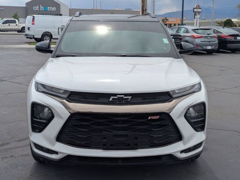 Used 2022 Chevrolet TrailBlazer RS w/ Sun and Liftgate Package FWD image 10