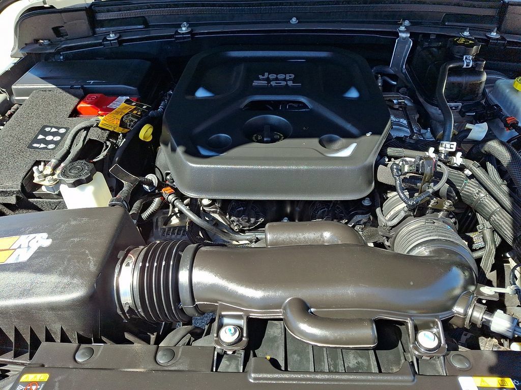 Used 2021 Jeep Wrangler Sport AWD/4WD image 27