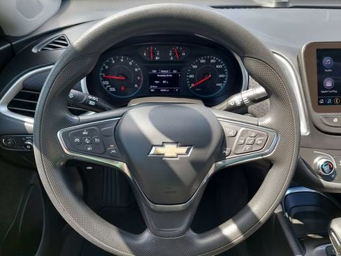 Used 2024 Chevrolet Malibu LT FWD image 31