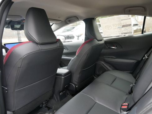 New 2026 Toyota Prius Plug-In Hybrid image 7