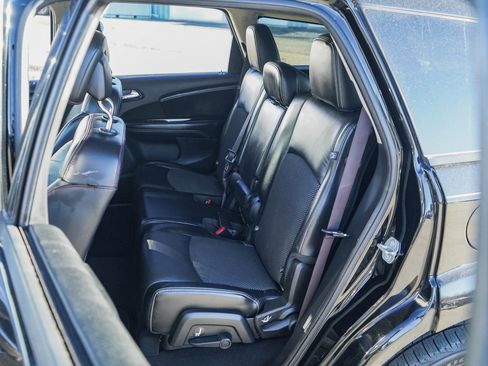 Used 2020 Dodge Journey Crossroad w/ Popular Equipment Group image 20